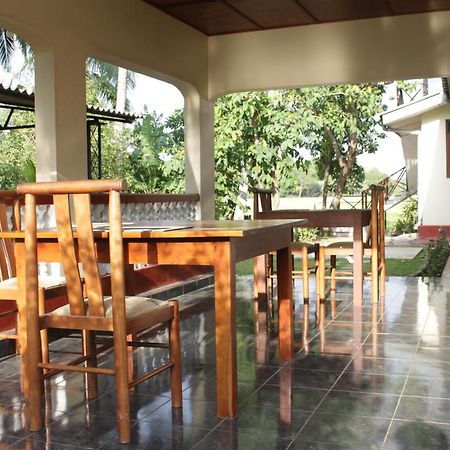 Sunshine Tourist Rest Hotel Anuradhapura Ngoại thất bức ảnh