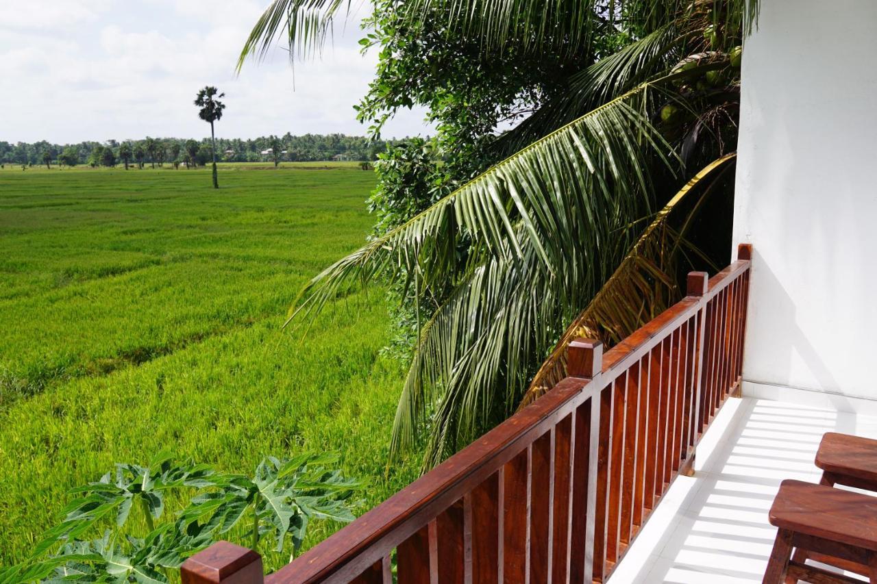 Sunshine Tourist Rest Hotel Anuradhapura Ngoại thất bức ảnh